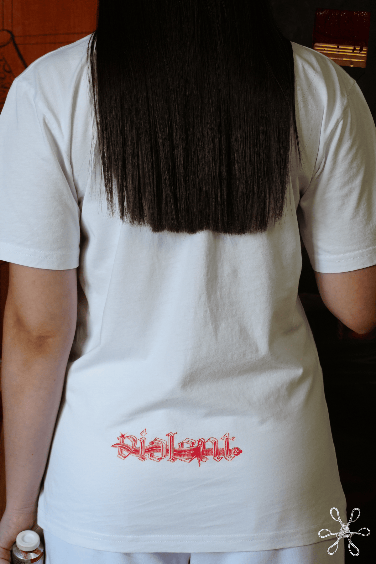 TEE 01 / WHITE